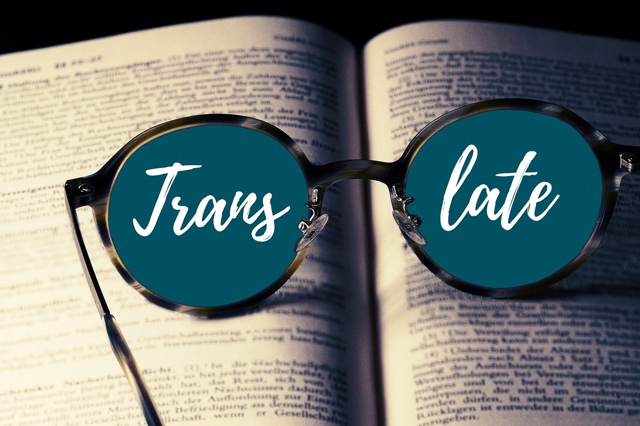 a book, glasses, translate-4151164.jpg